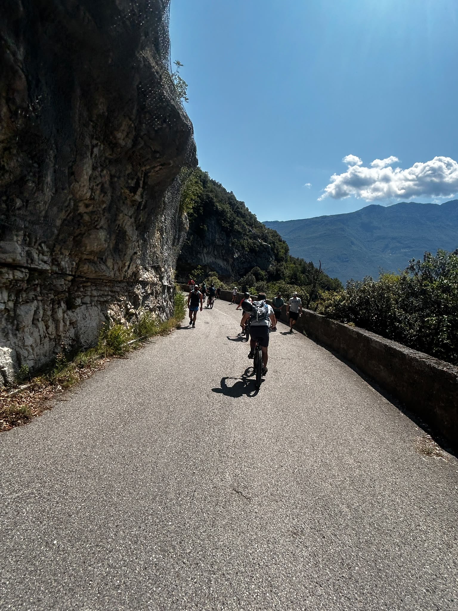 Garda & Szlak Ponale: widok z trasy e-bike, Dolomity (2)